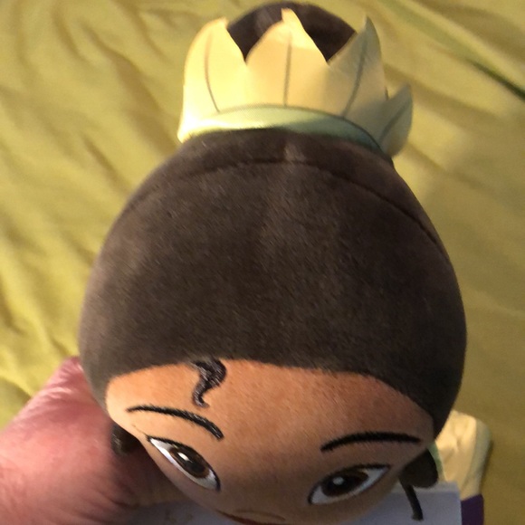 Kohl's Cares Disney The Princess & The Frog Movie Doll + Hardback Book-2023 - Picture 17 of 17